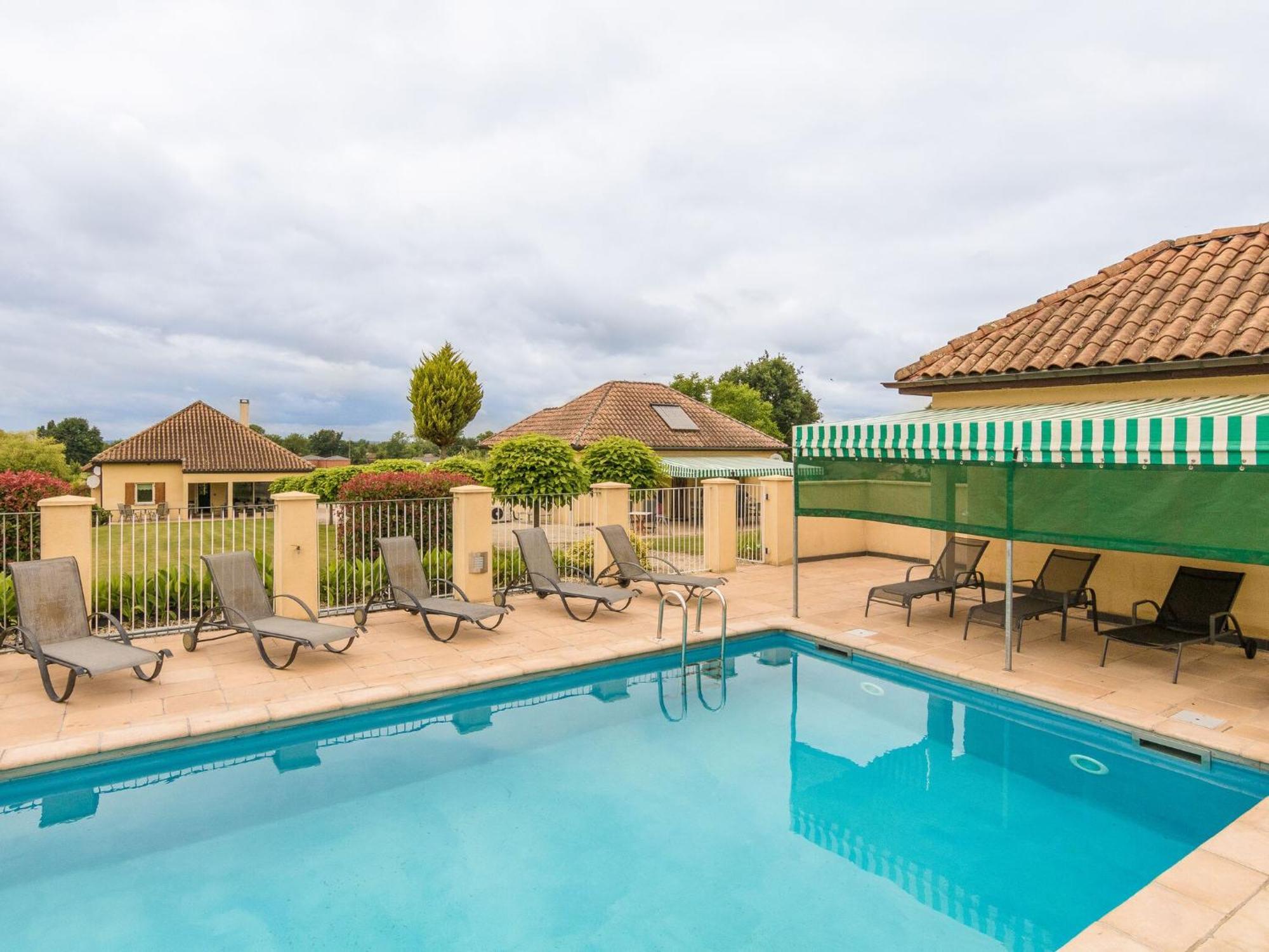 Modern Holiday Home In Aquitaine Saint-Nexans Dış mekan fotoğraf